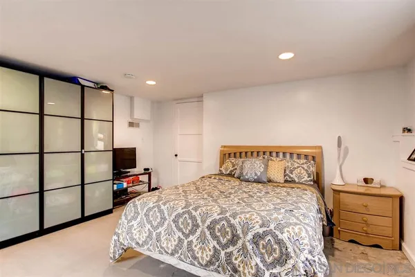 $4,700 | 4052 Tennyson Street, Unit TERRACE LE, San Diego, CA 92107