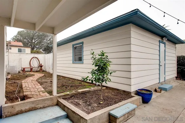 $4,700 | 4052 Tennyson Street, Unit TERRACE LE, San Diego, CA 92107