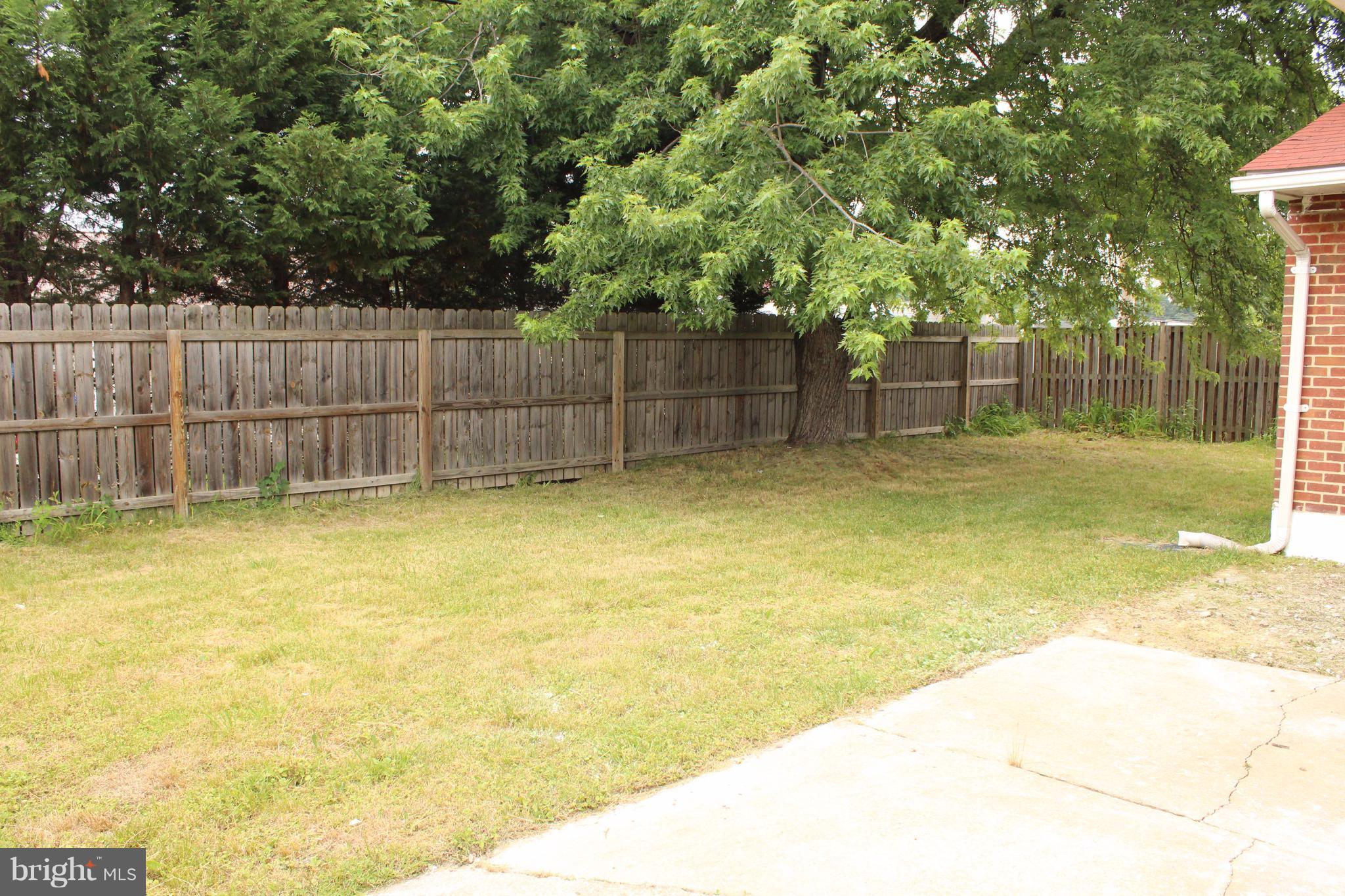 8712 Roper Road Baltimore, MD 21234 - Photo 20 of 21 Exterior (Rear)