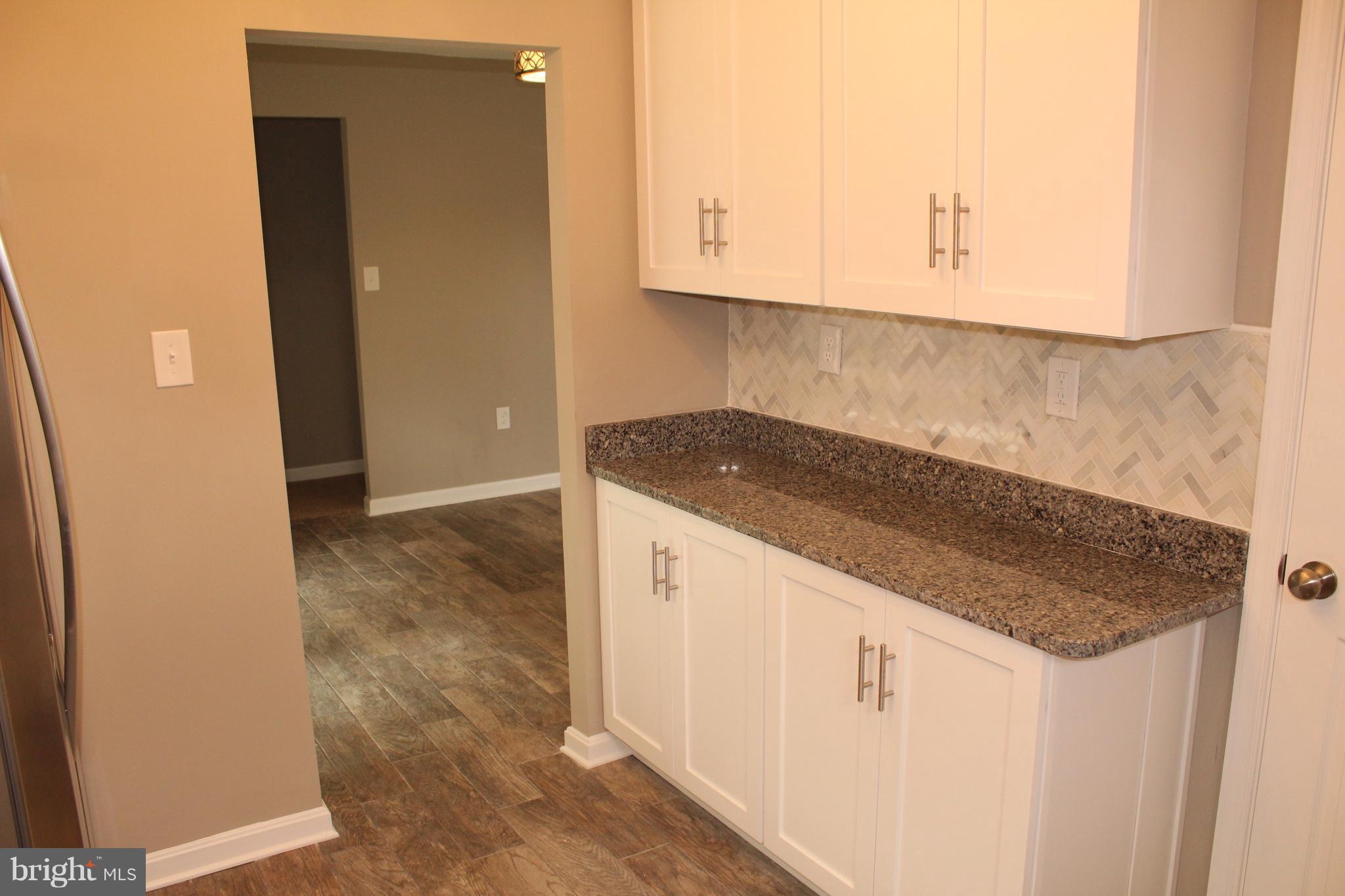 8712 Roper Road Baltimore, MD 21234 - Photo 6 of 21 Kitchen