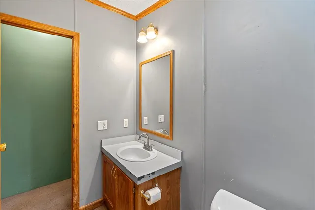 $159,500 | 29148 South 1813th Road, Sheldon, MO 64784