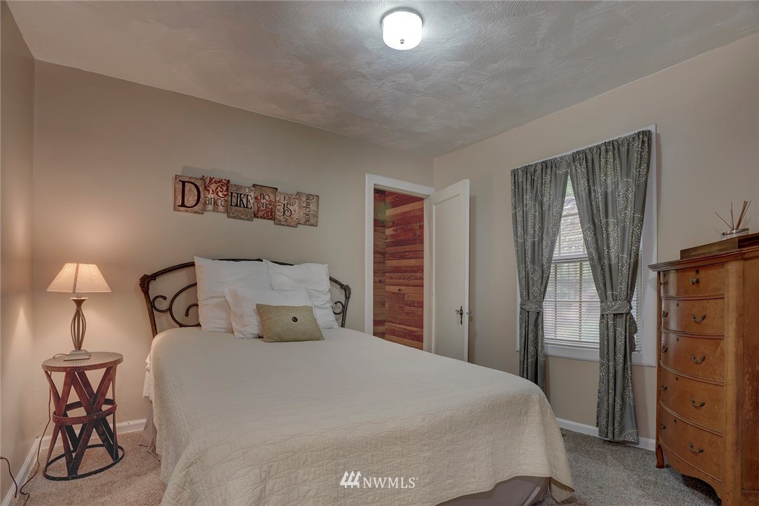 13599 Olympic View Road Northwest Silverdale, WA 98383 - Photo 11 of 23 Gallery Image 11