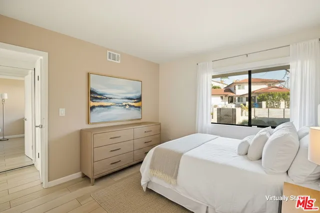 $1,999,000 | 4517 Stanton Drive, Los Angeles, CA 90065