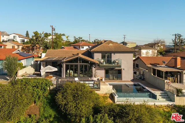 $1,999,000 | 4517 Stanton Drive, Los Angeles, CA 90065