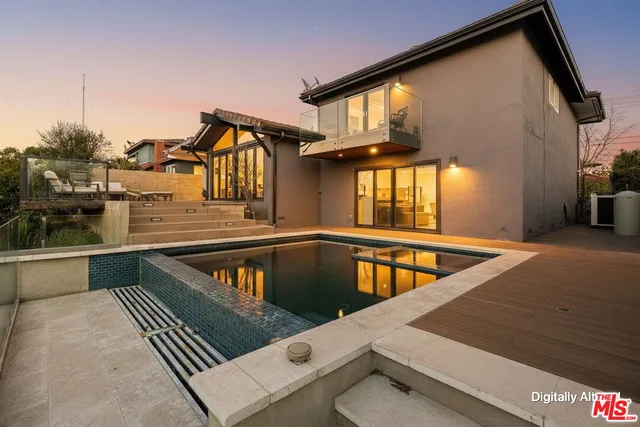 $1,999,000 | 4517 Stanton Drive, Los Angeles, CA 90065