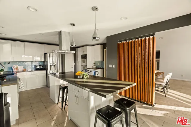 $1,999,000 | 4517 Stanton Drive, Los Angeles, CA 90065