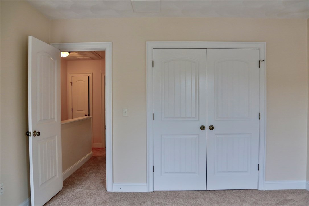 1034 West Shore Road Warwick, RI 02889 - Photo 17 of 20