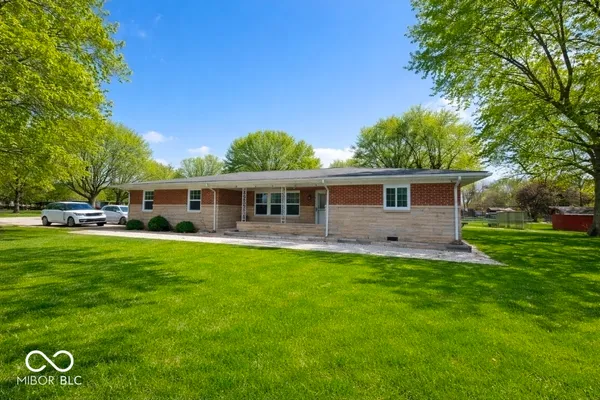 $215,000 | 6250 Maple Lawn Road, Indianapolis, IN 46241