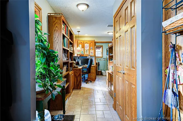 $925,000 | 1120 East County Line Road, Underwood, IN 47177
