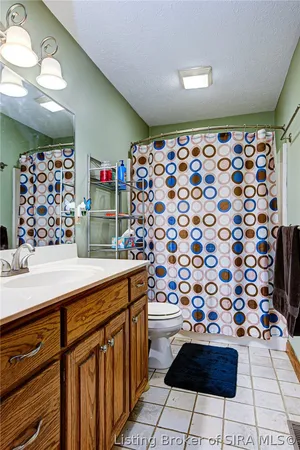 $925,000 | 1120 East County Line Road, Underwood, IN 47177