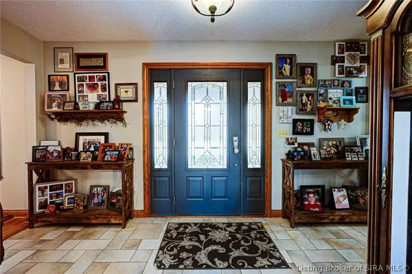 $925,000 | 1120 East County Line Road, Underwood, IN 47177