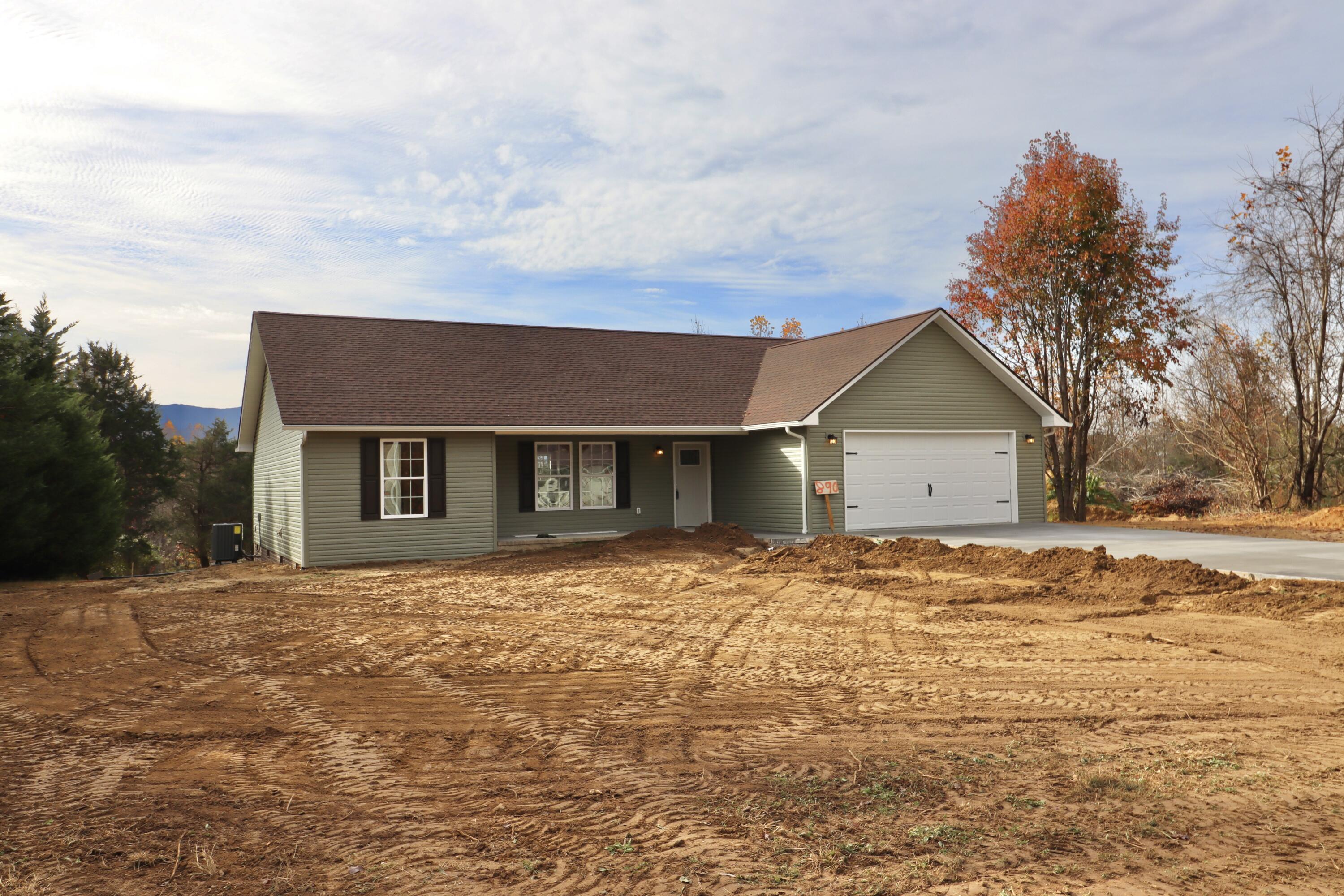 890 Keller Road Afton, TN 37616 - Photo 3 of 33 IMG_8939
