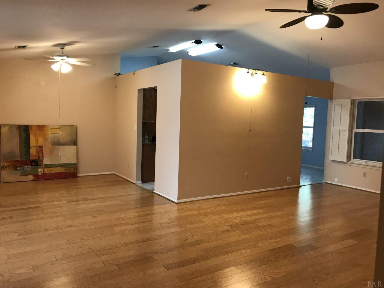 612 Ashford Road Cantonment, FL 32533 - Photo 11 of 49 Gallery Image 11