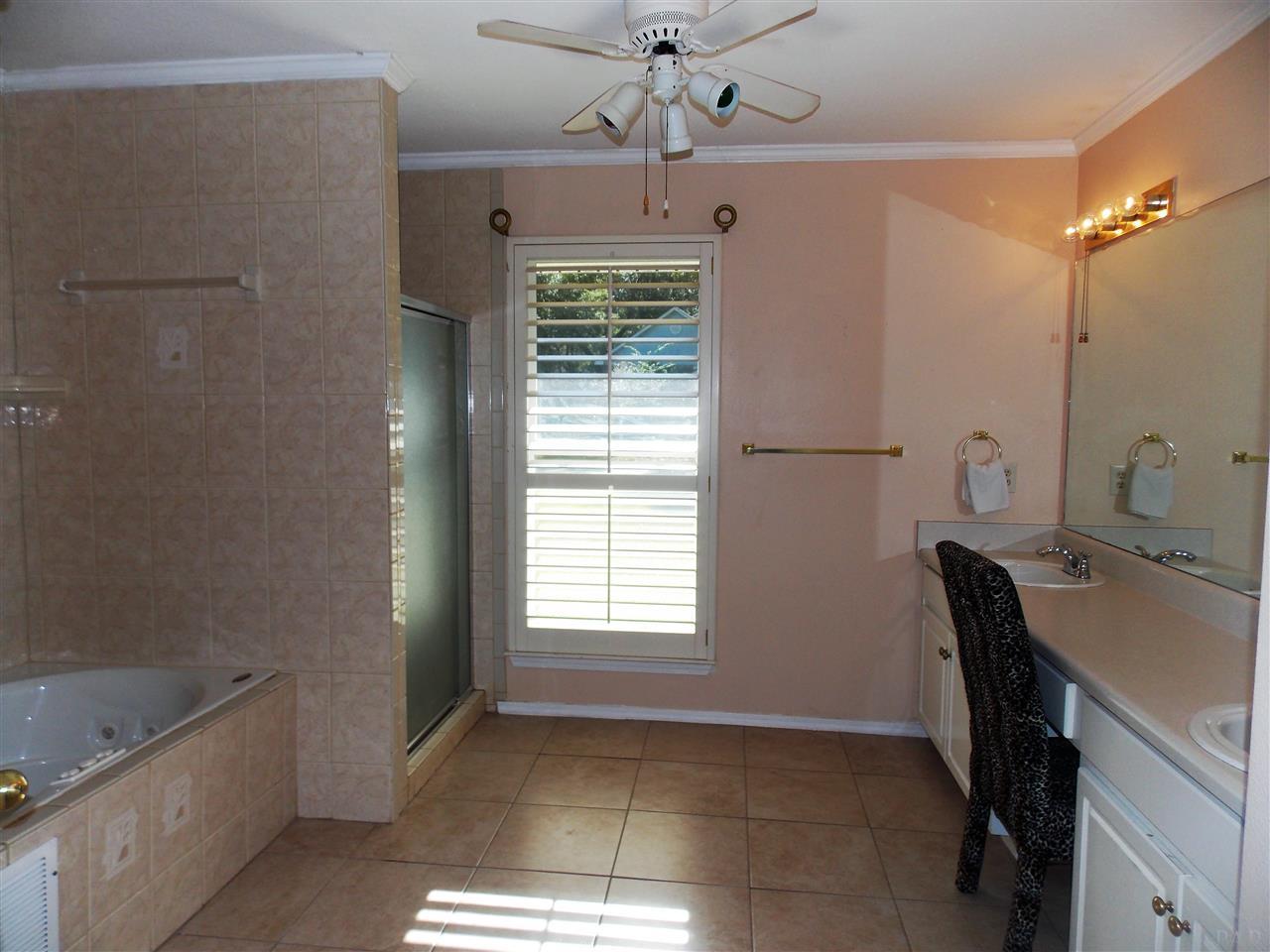 612 Ashford Road Cantonment, FL 32533 - Photo 31 of 49 Gallery Image 31