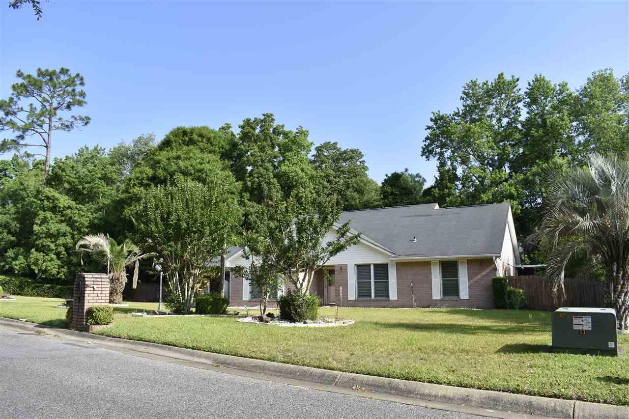 612 Ashford Road Cantonment, FL 32533 - Photo 6 of 49 Gallery Image 6