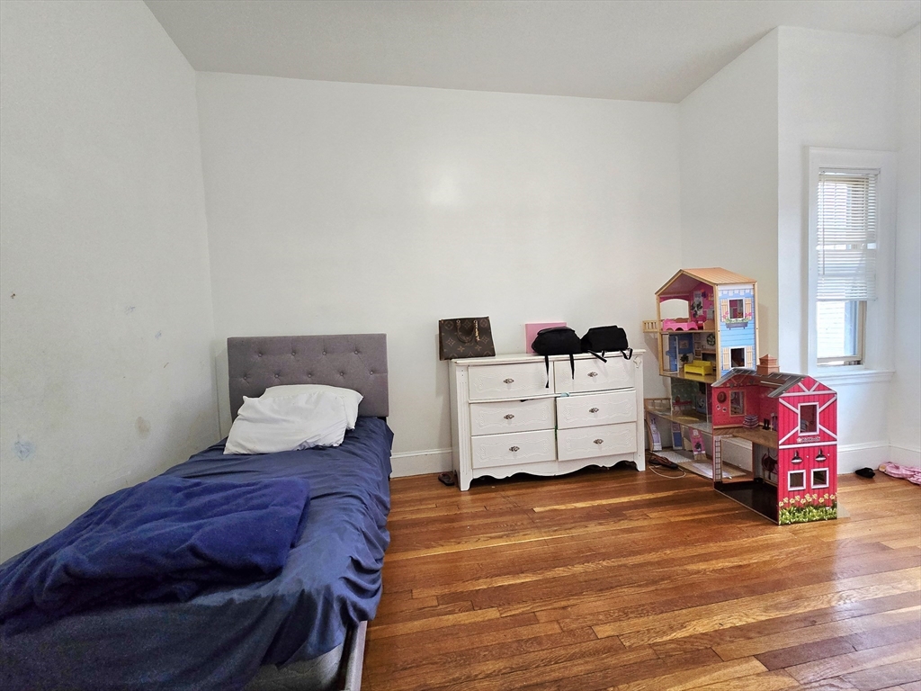 14 Harding Avenue Everett, MA 02149 - Photo 15 of 40
