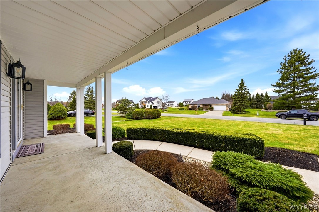 4580 Ridgeview Drive South Pendleton, NY 14120 - Photo 4 of 49