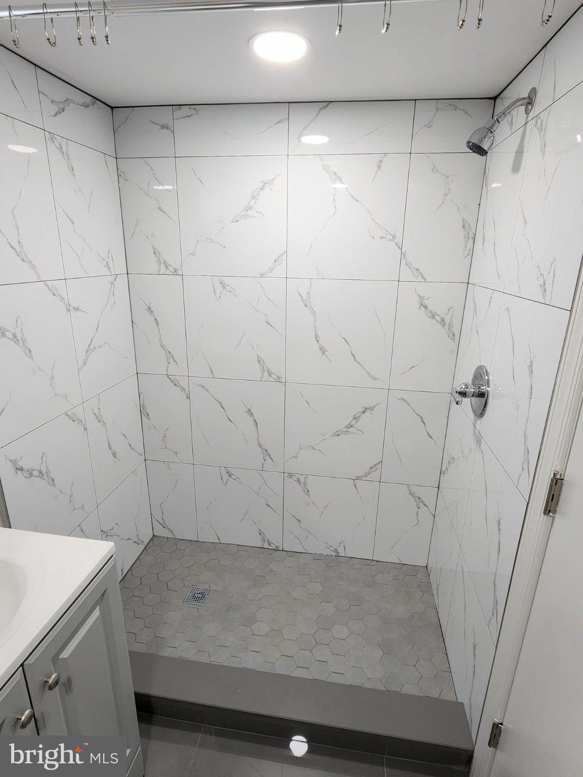 27 Weyburne Road Hamilton, NJ 08690 - Photo 26 of 27 Gallery Image 26