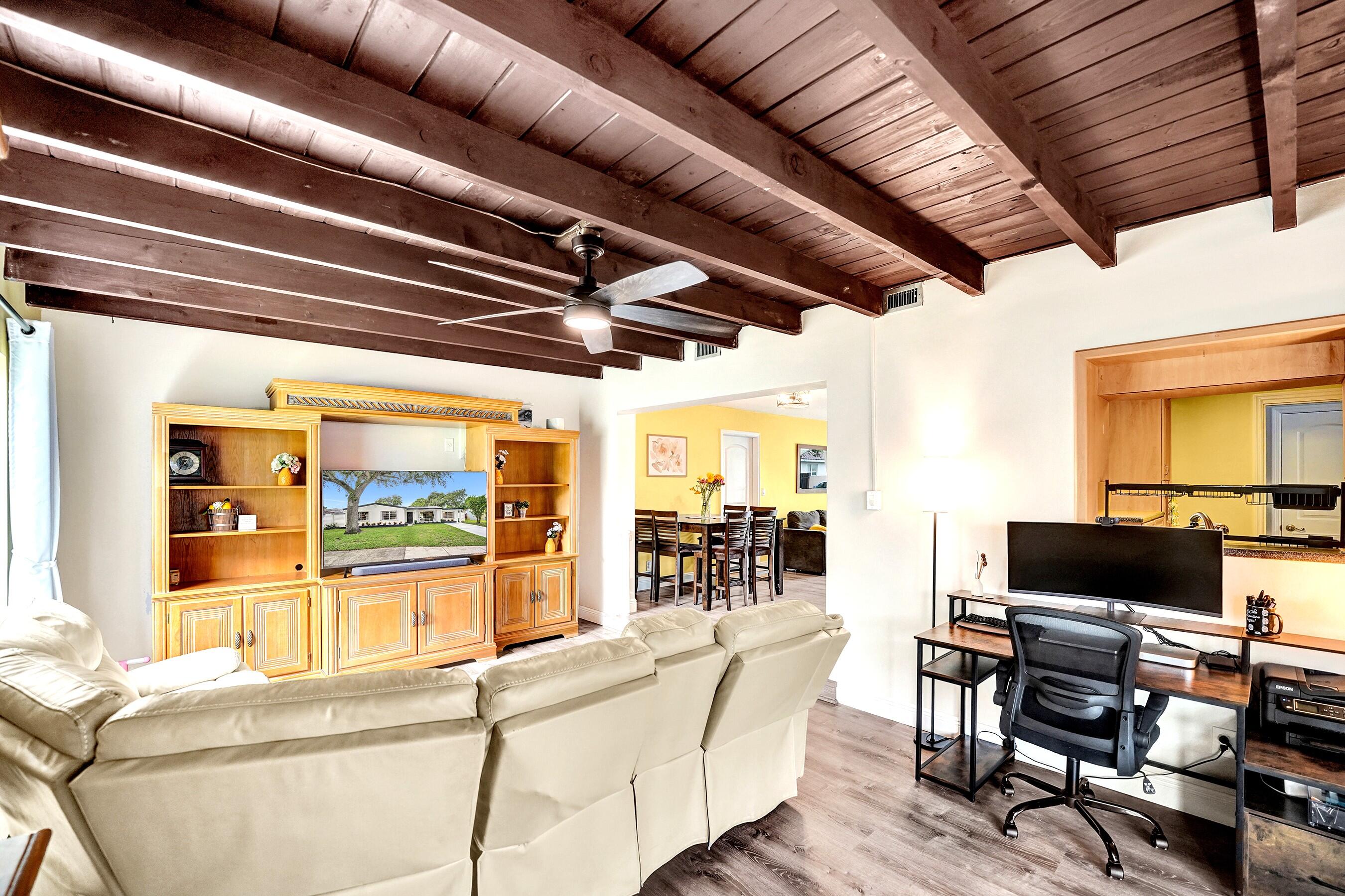 1341 North 30th Road Hollywood, FL 33021 - Photo 26 of 61 DSC08366