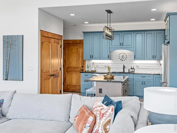 $1,150,000 | 225 Curry Drive, Estes Park, CO 80517