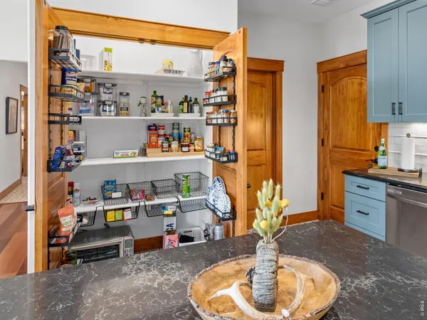 $1,150,000 | 225 Curry Drive, Estes Park, CO 80517