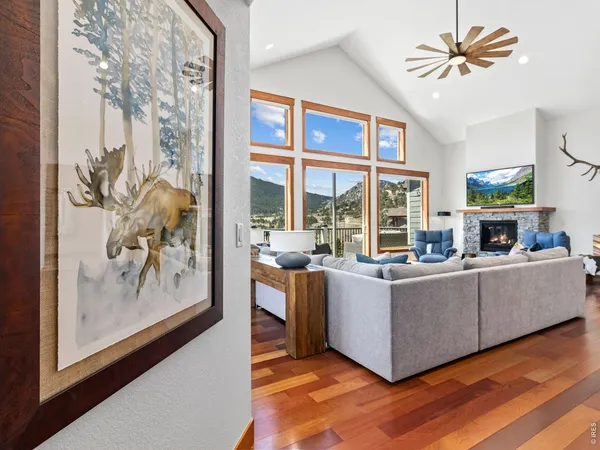 $1,150,000 | 225 Curry Drive, Estes Park, CO 80517