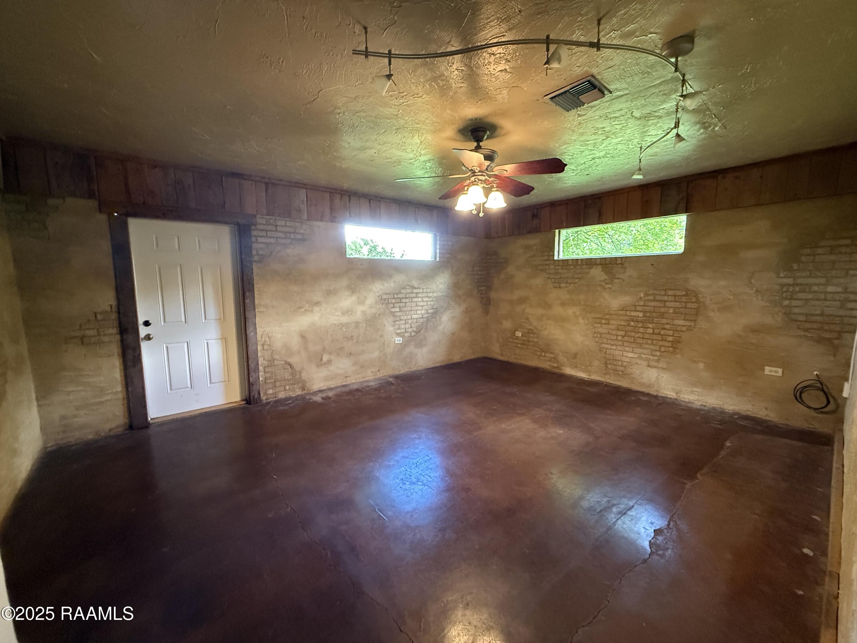 417 East Broussard Road Lafayette, LA 70503 - Photo 9 of 10 Bedroom