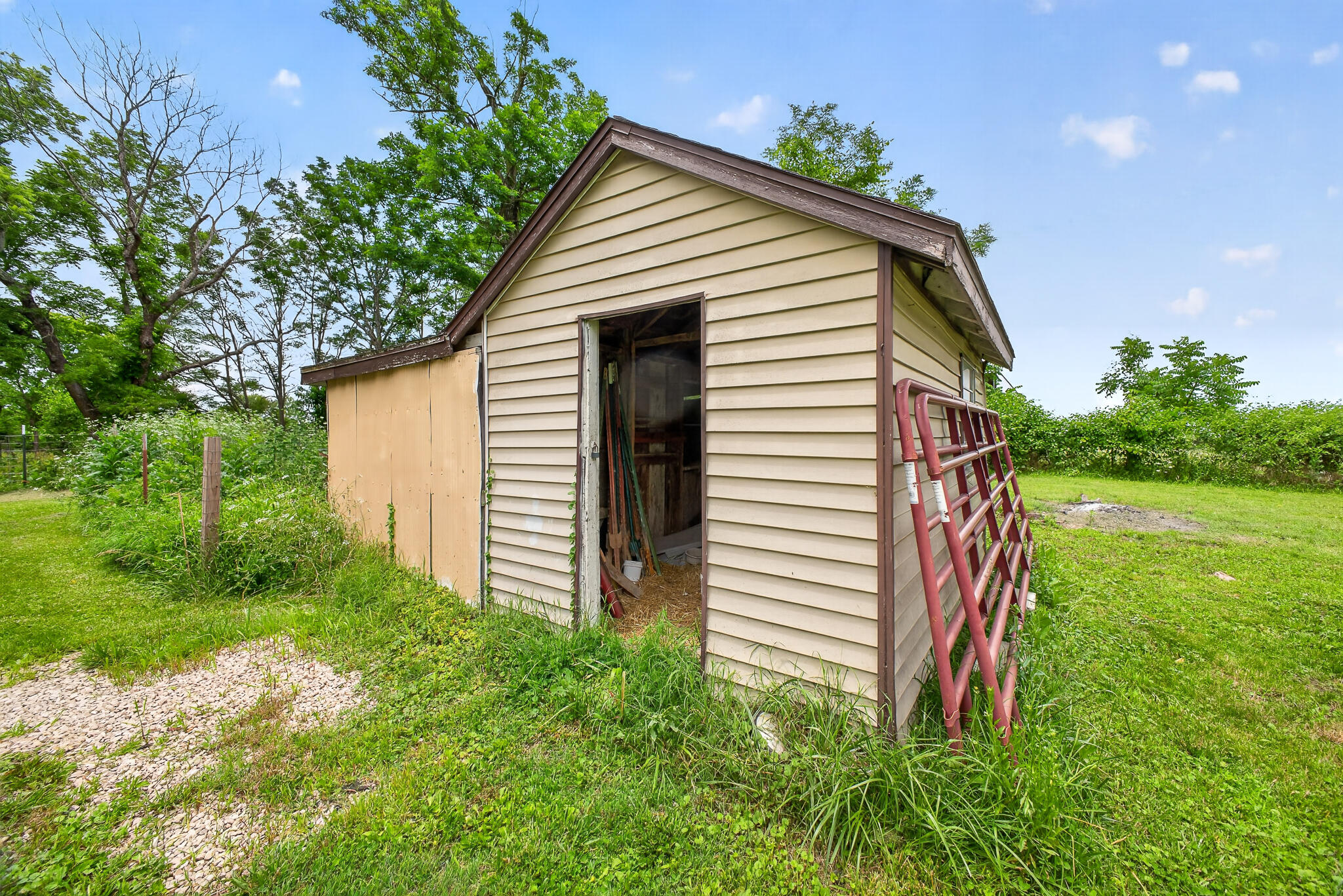 2081 Sand Ridge Road Marshfield, MO 65706 - Photo 35 of 61 Storage Shed