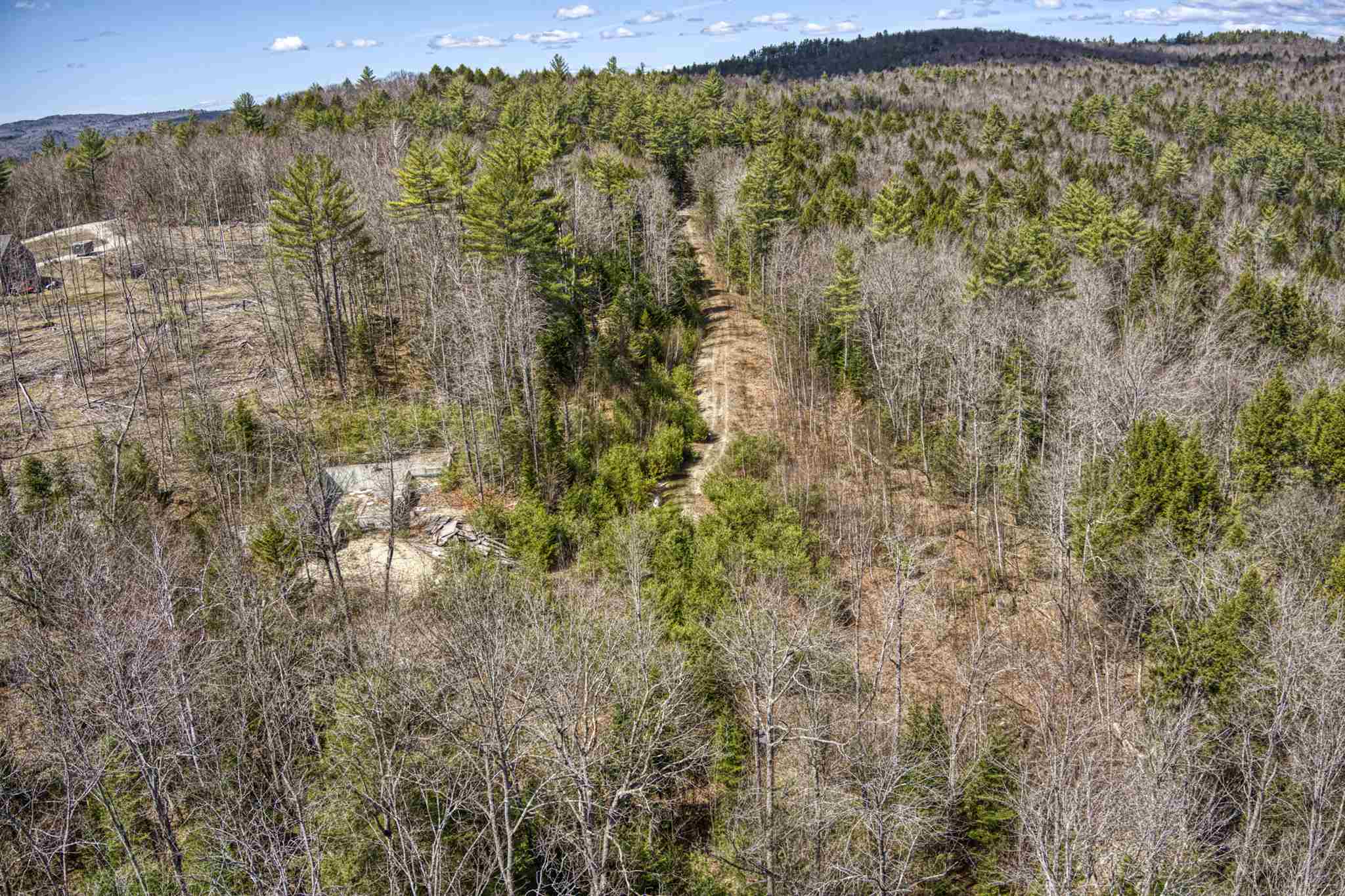 70 Hoyt Brook Road Danbury, NH 03230 - Photo 6 of 12 Gallery Image 6