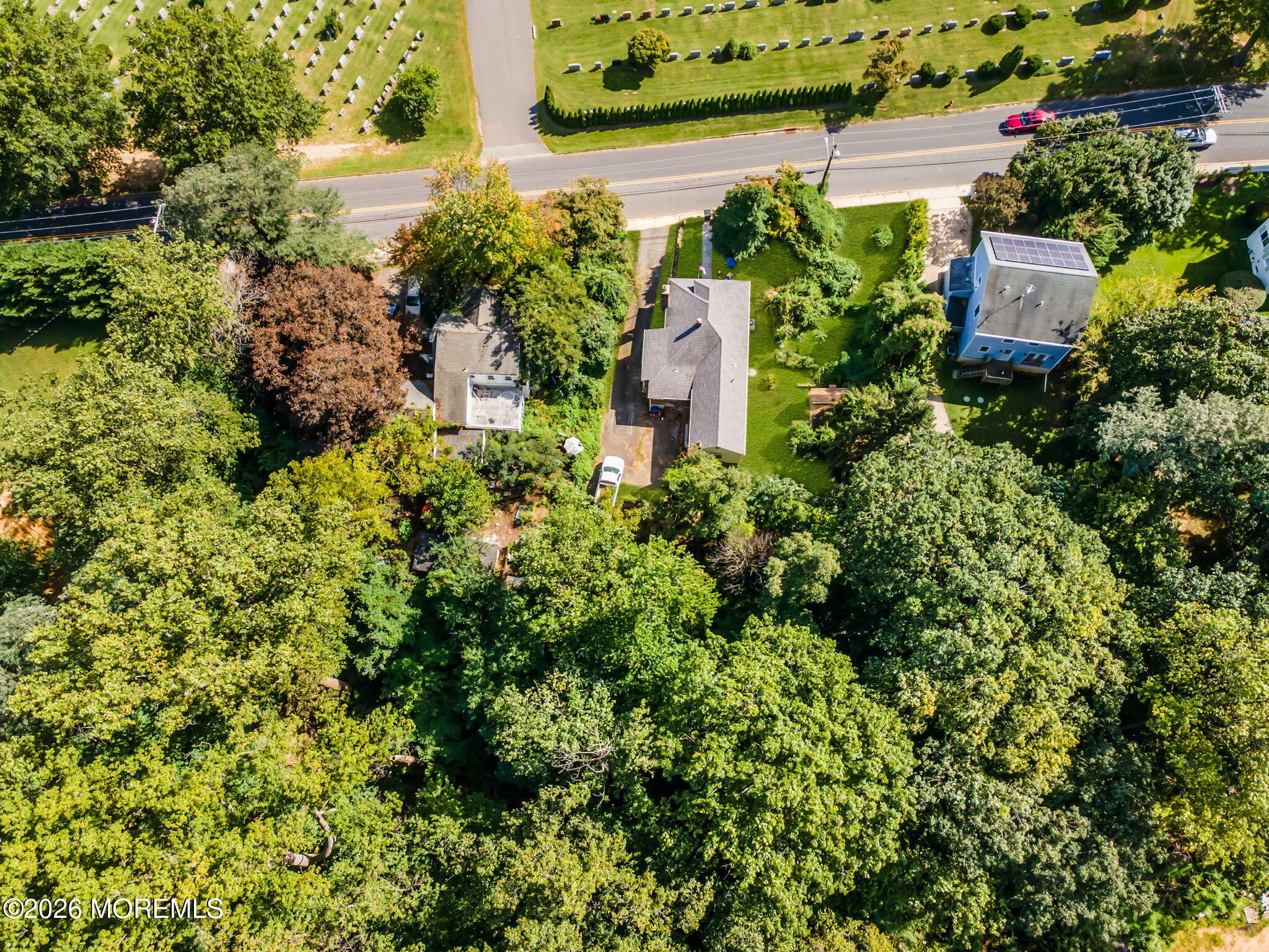 148 Chapel Hill Road Red Bank, NJ 07701 - Photo 9 of 47 11-web-or-mls-DJI_0051-1