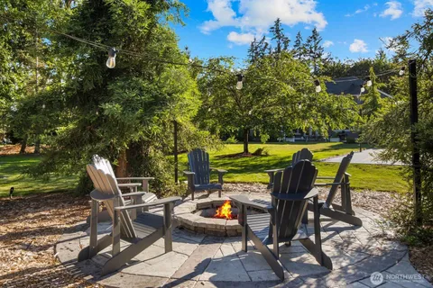 $2,995,000 | 19710 166th Avenue Northeast, Woodinville, WA 98072