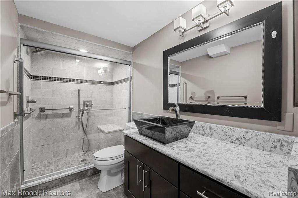 969 Green View Court, Unit 42 Rochester Hills, MI 48307 - Photo 29 of 41