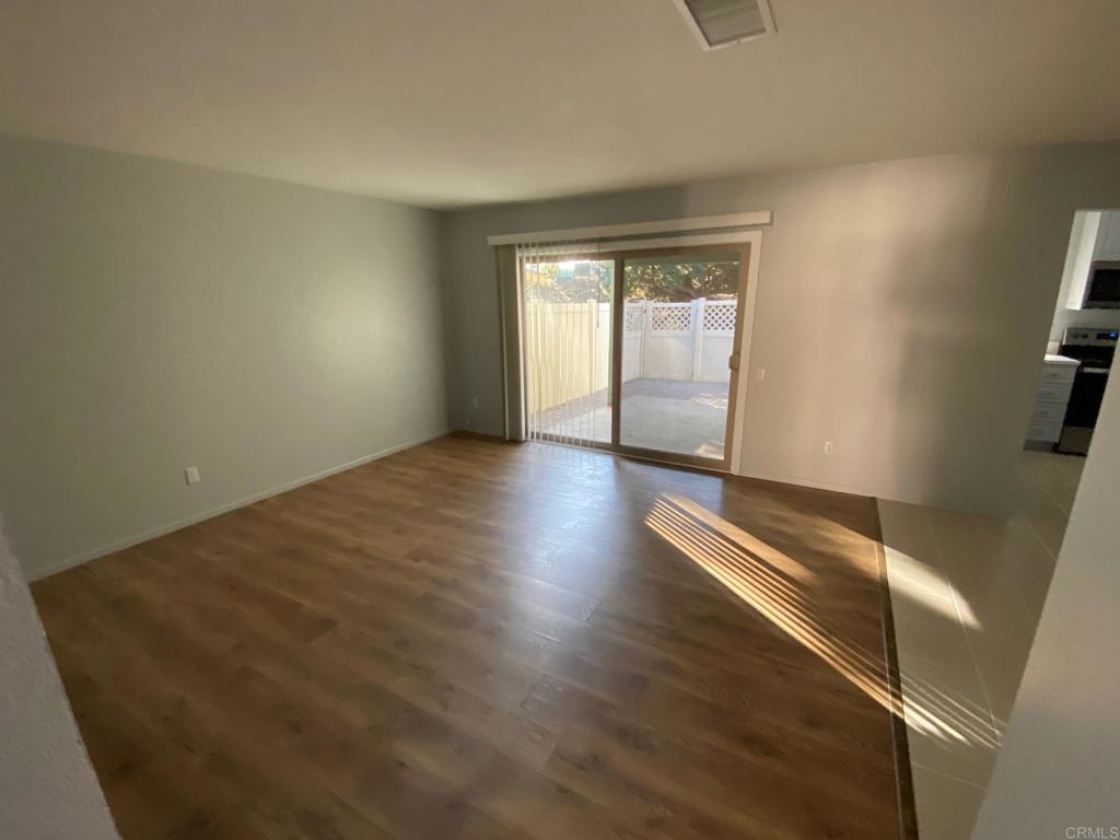 267 Parkside Escondido, CA 92026 - Photo 4 of 14