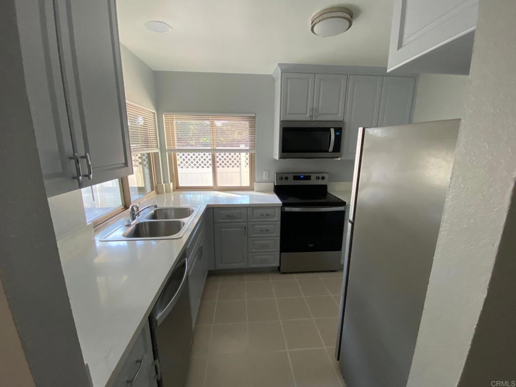 267 Parkside Escondido, CA 92026 - Photo 6 of 14