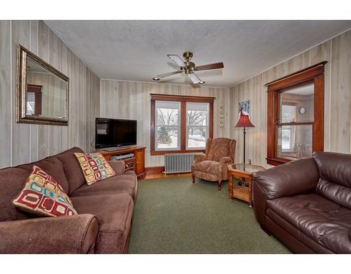17 Kent Street West Springfield, MA 01089 - Photo 15 of 29