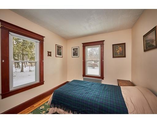 17 Kent Street West Springfield, MA 01089 - Photo 17 of 29