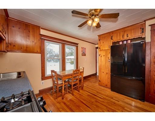 17 Kent Street West Springfield, MA 01089 - Photo 10 of 29