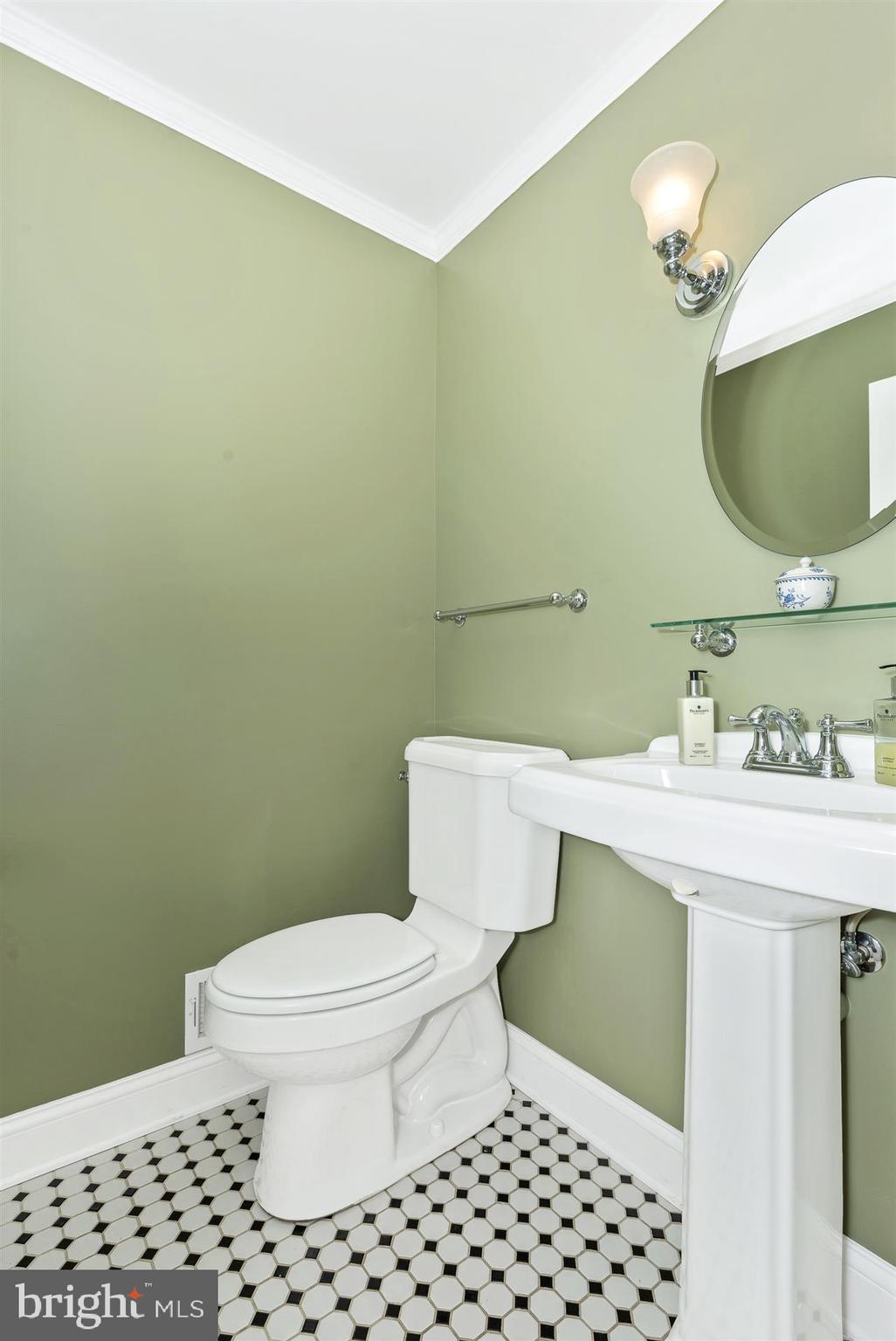 4316 Deer Spring Road Middletown, MD 21769 - Photo 24 of 61 First floor half bath