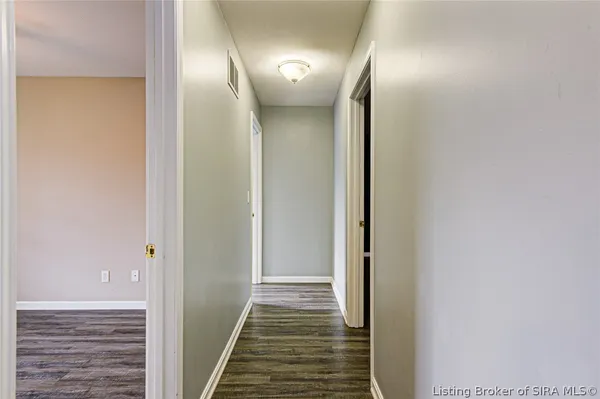 $349,900 | 17541 Highway 31 South, Henryville, IN 47126