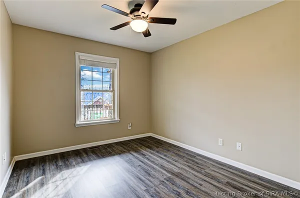 $349,900 | 17541 Highway 31 South, Henryville, IN 47126