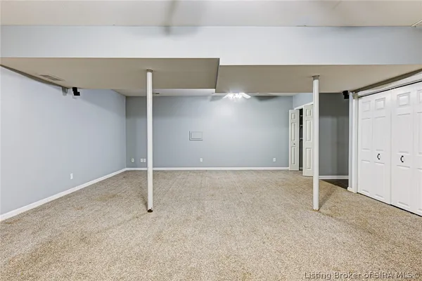 $349,900 | 17541 Highway 31 South, Henryville, IN 47126