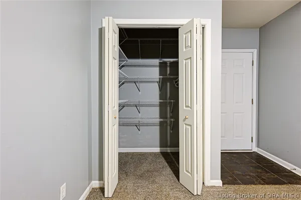 $349,900 | 17541 Highway 31 South, Henryville, IN 47126