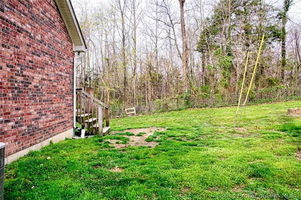 $349,900 | 17541 Highway 31 South, Henryville, IN 47126