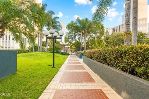 $849,000 | 880 West 1st Street, Unit 302, Los Angeles, CA 90012