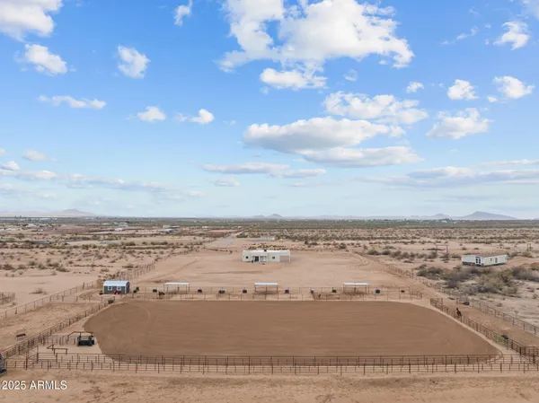 $899,000 | 49102 North 530th Drive, Aguila, AZ 85320