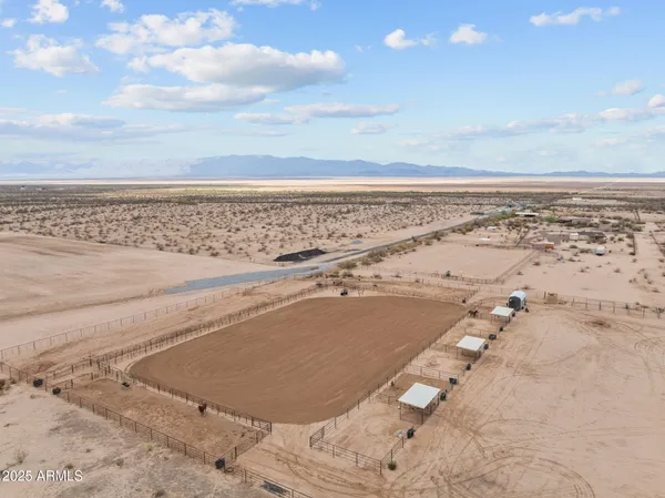 $899,000 | 49102 North 530th Drive, Aguila, AZ 85320