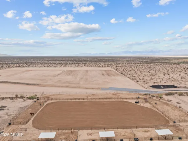 $899,000 | 49102 North 530th Drive, Aguila, AZ 85320