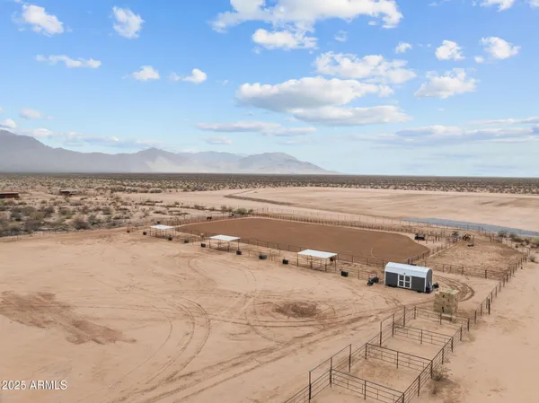 $899,000 | 49102 North 530th Drive, Aguila, AZ 85320