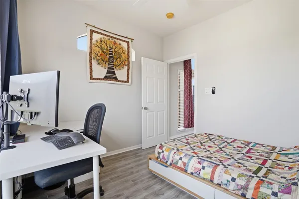 $339,000 | 2725 La Branch Street, Houston, TX 77004