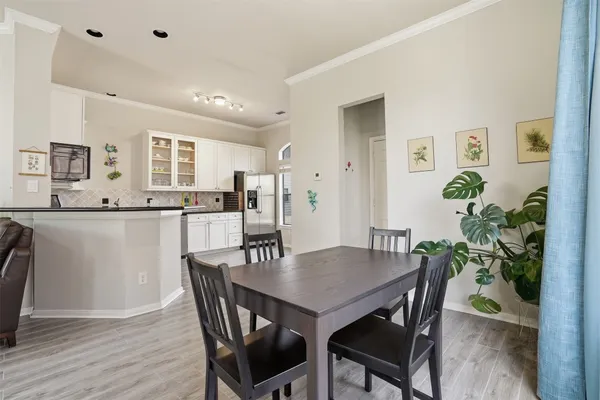 $339,000 | 2725 La Branch Street, Houston, TX 77004